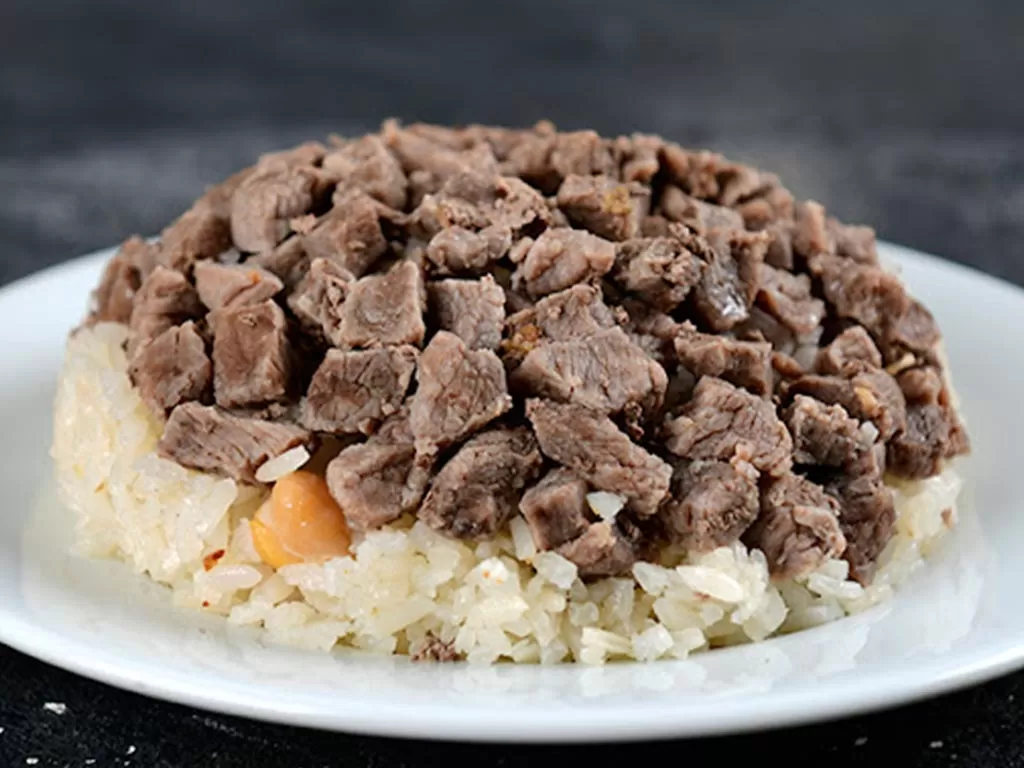 Tam Porsiyon Pilav Üstü Kavurma